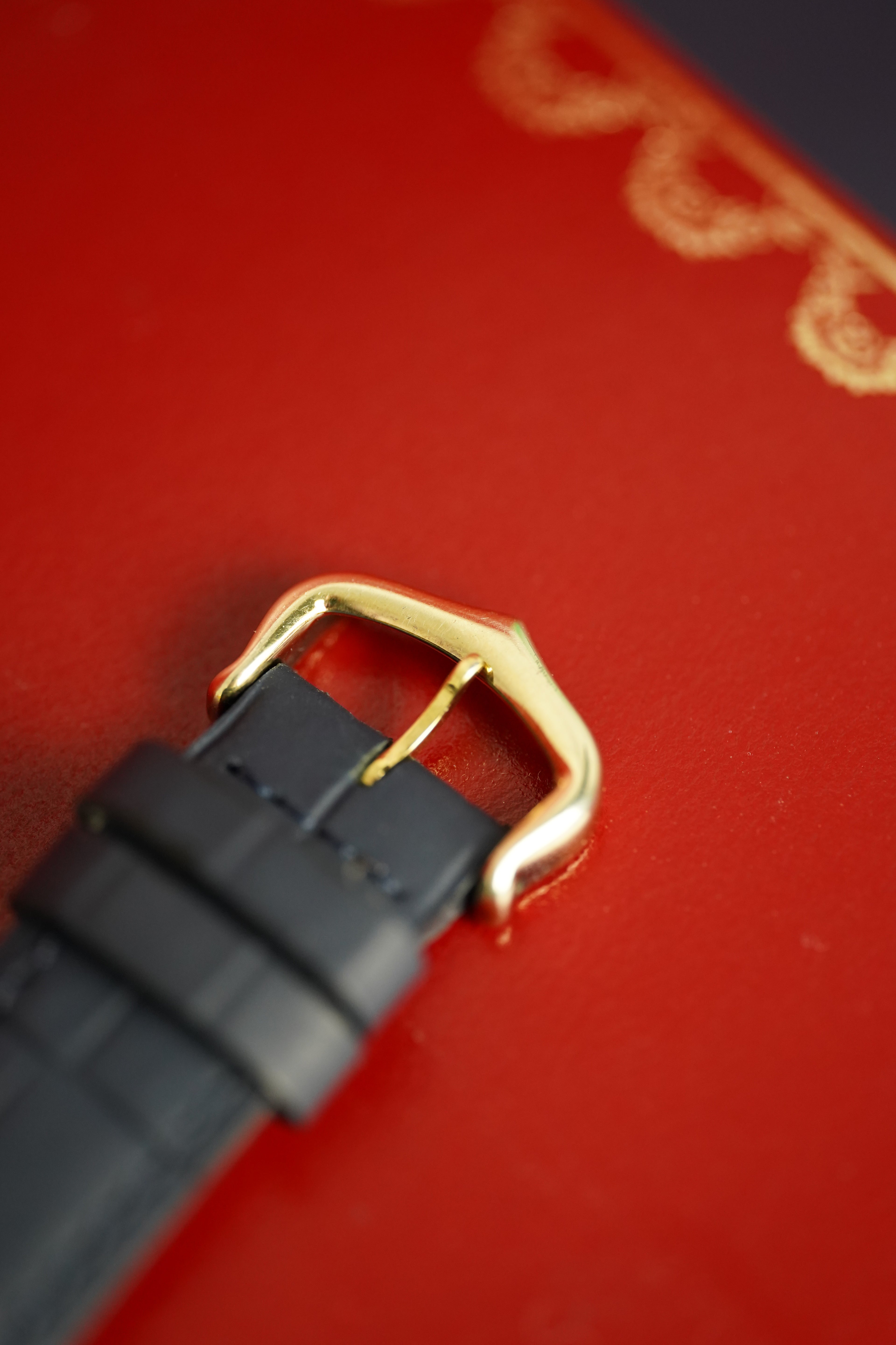 Cartier Tank Louis 8105